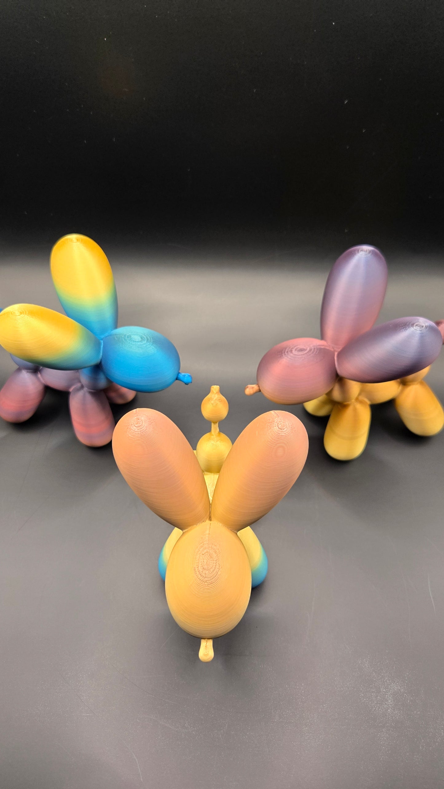 Medium Balloon Dog - Silk Rainbow Gradient