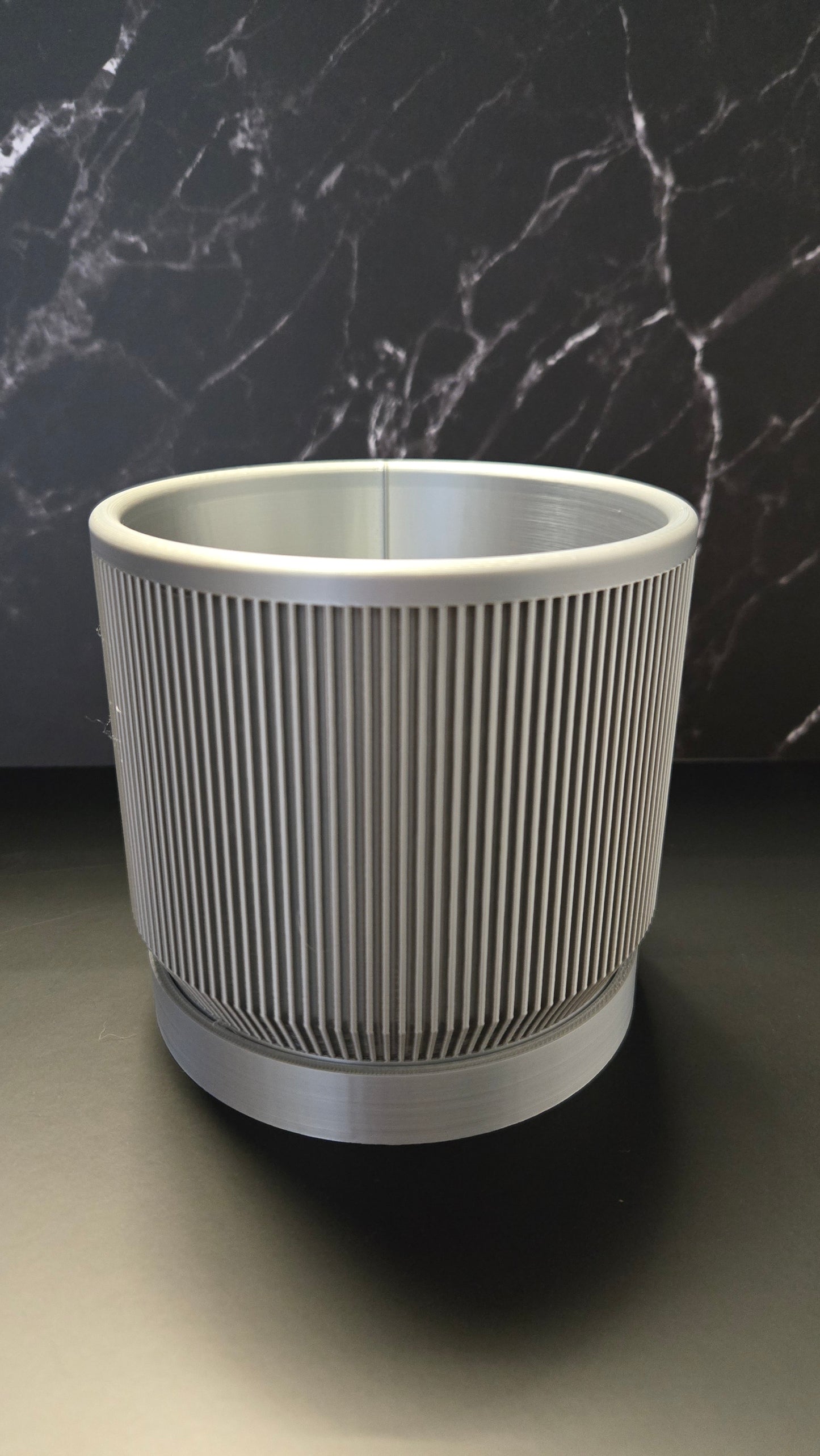Modern Ribbed Planter w/ Drip Tray - Silver