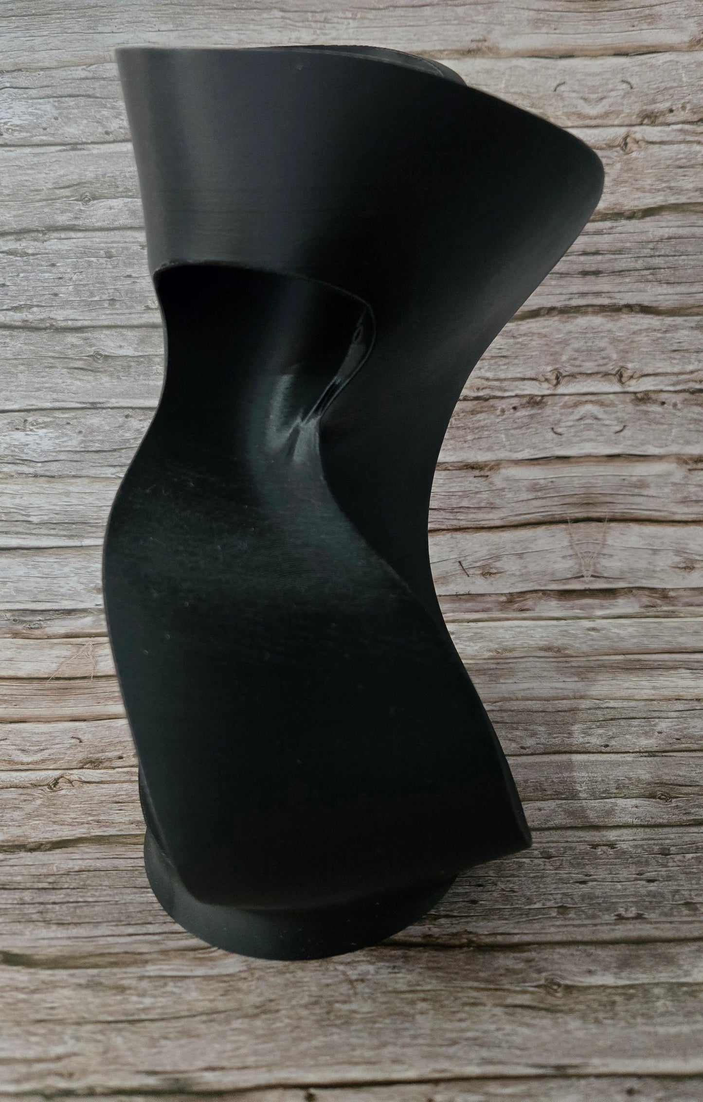 Design Art Sculpture - Black