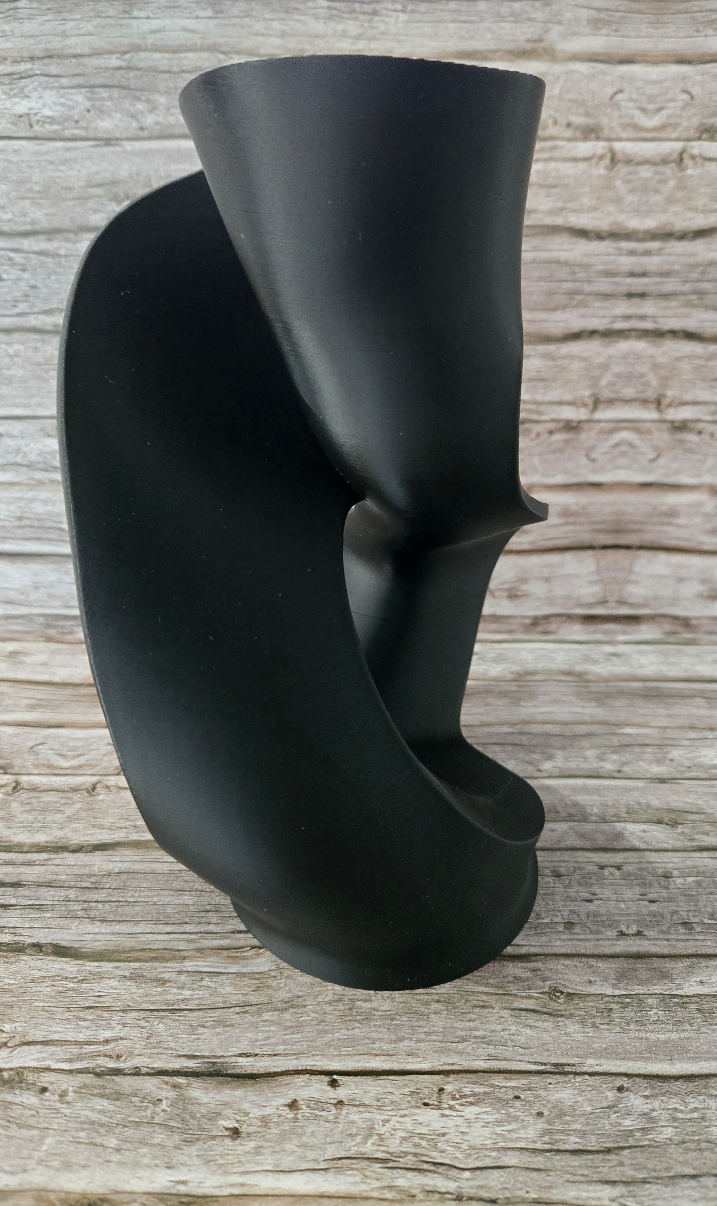 Design Art Sculpture - Black