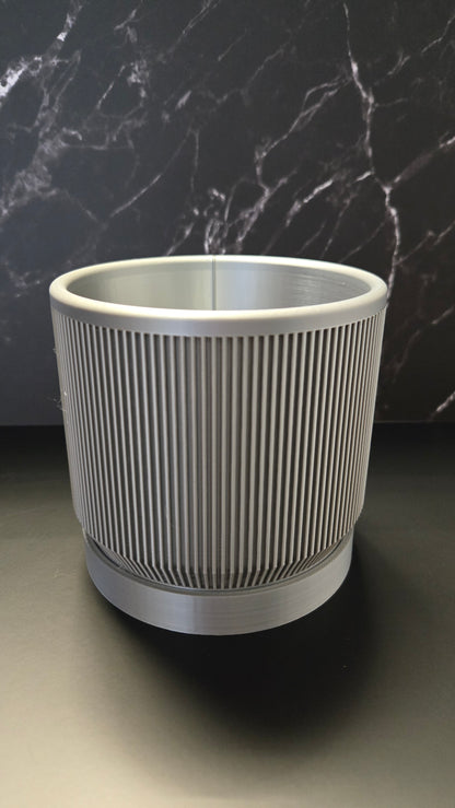 Modern Ribbed Planter w/ Drip Tray - Silver