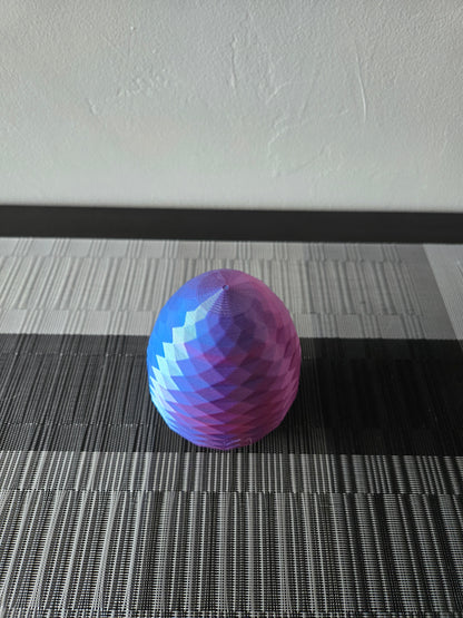 Geometric Twist Egg Capsule - Pink & Blue Mix